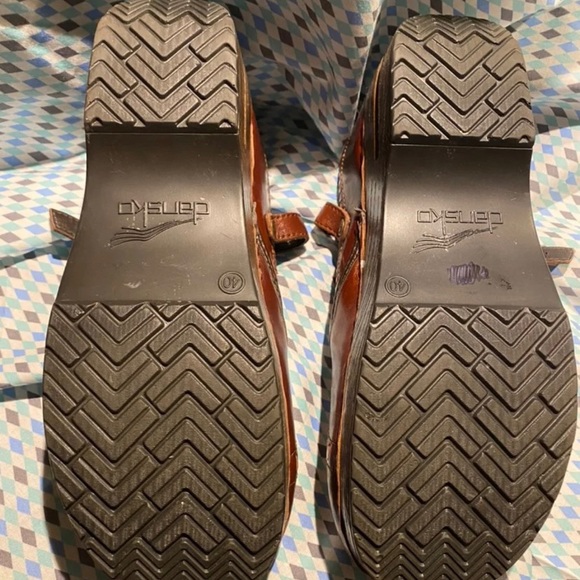 Brown Dansko shoes - Picture 6 of 6
